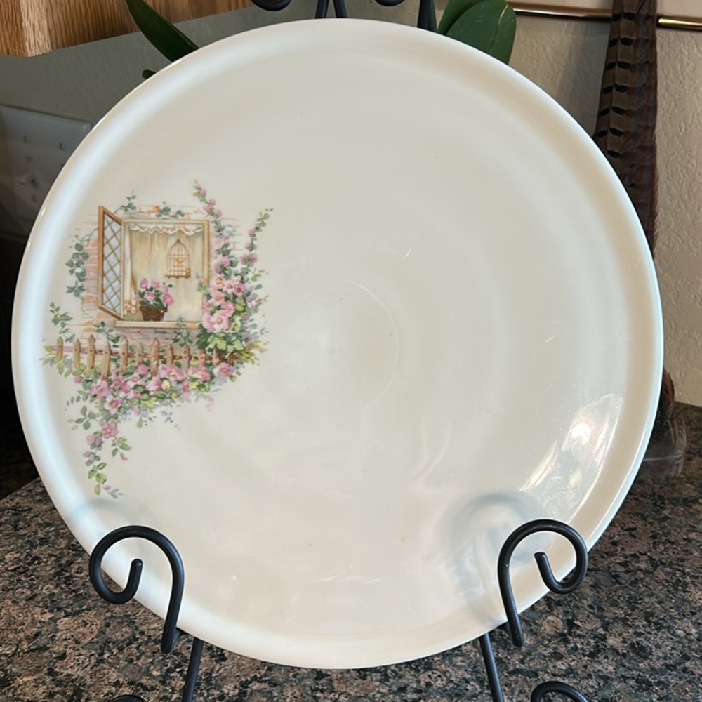 VINTAGE COORS Thermo Porcelain Pottery “Open Window” Raised Cake/Pie Plate-